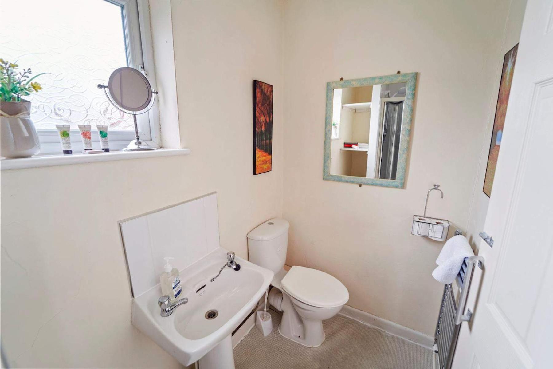 4 Bed Homely Retreat - Wolverhampton Kültér fotó